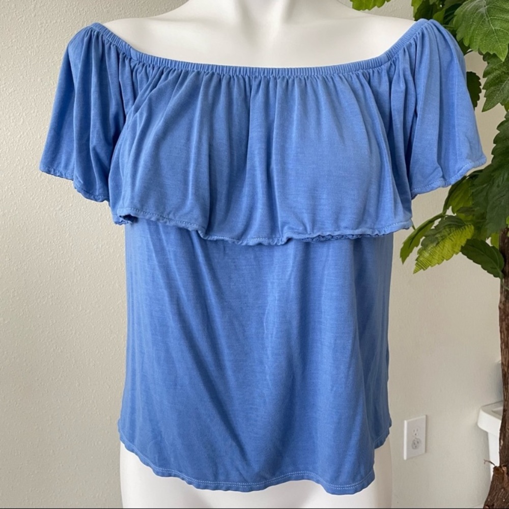 American Eagle blue off the shoulder ruffle top